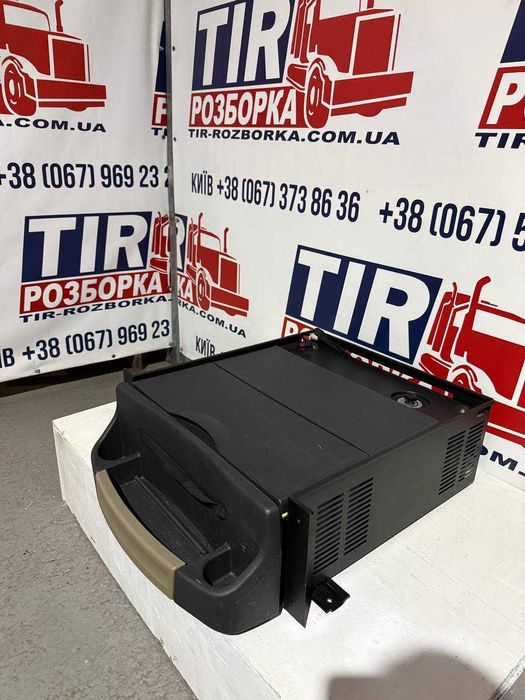 Холодильник RENAULT PREMIUM 30л