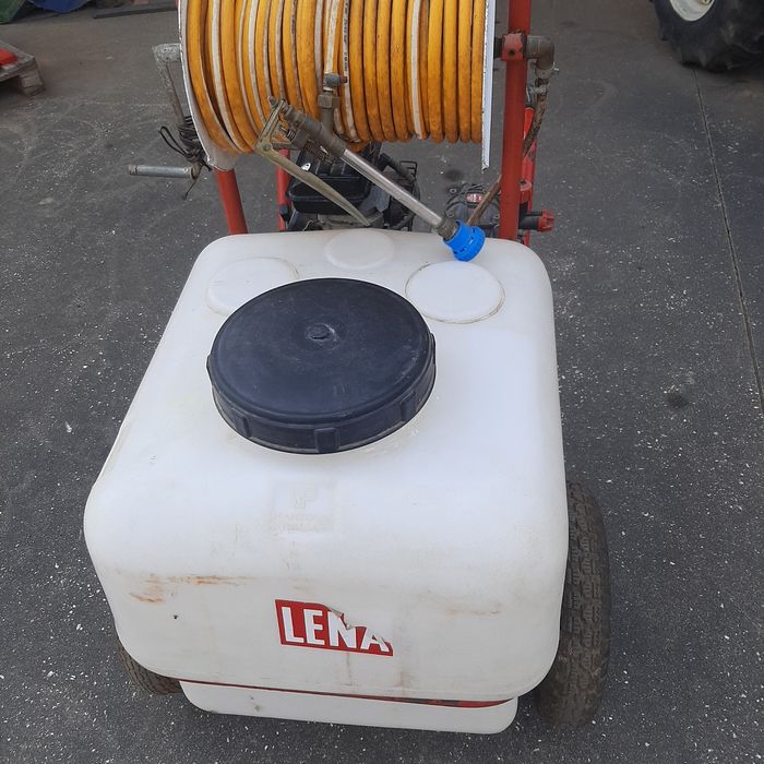 Moto Pulverizador  Lena  de 120 L