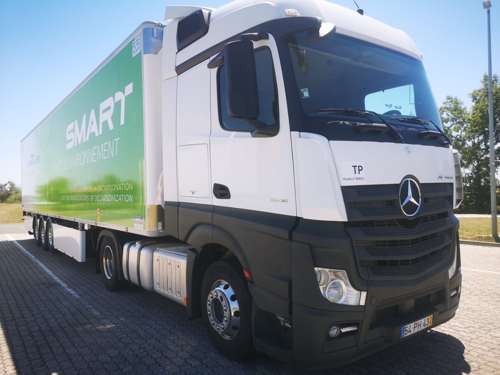 Mercedes Actros 1845