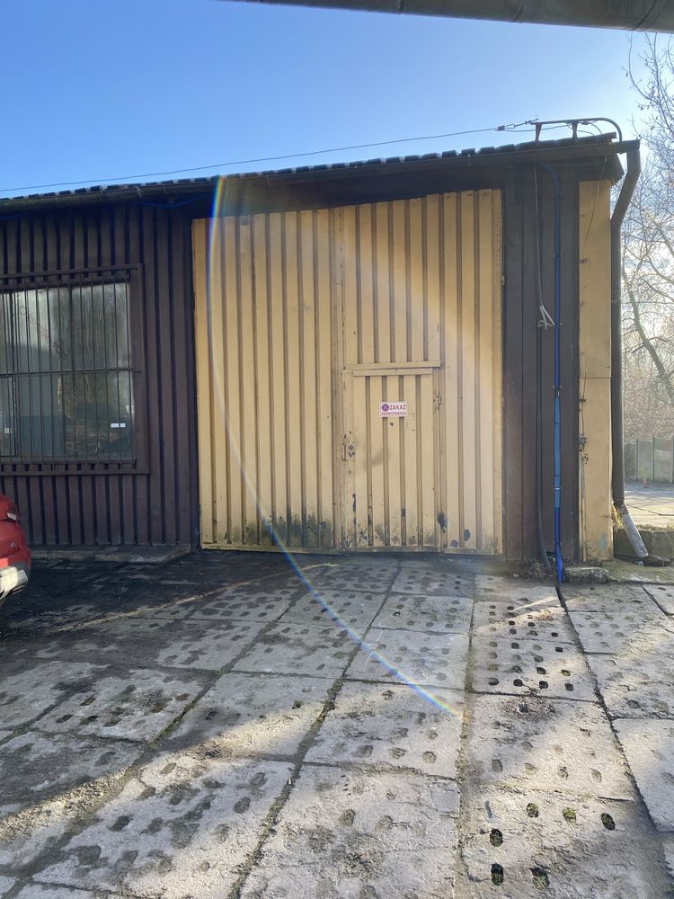 Hala magazynowa z biurem bezpośrednio