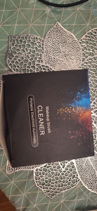 Limpador e Secador de Pincéis de Maquiagem Elétrico – Novo