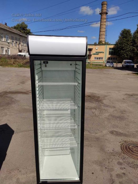 Холодильна шафа шкаф вітрина Everest EV 18 SD Антрацит. Стан гарний