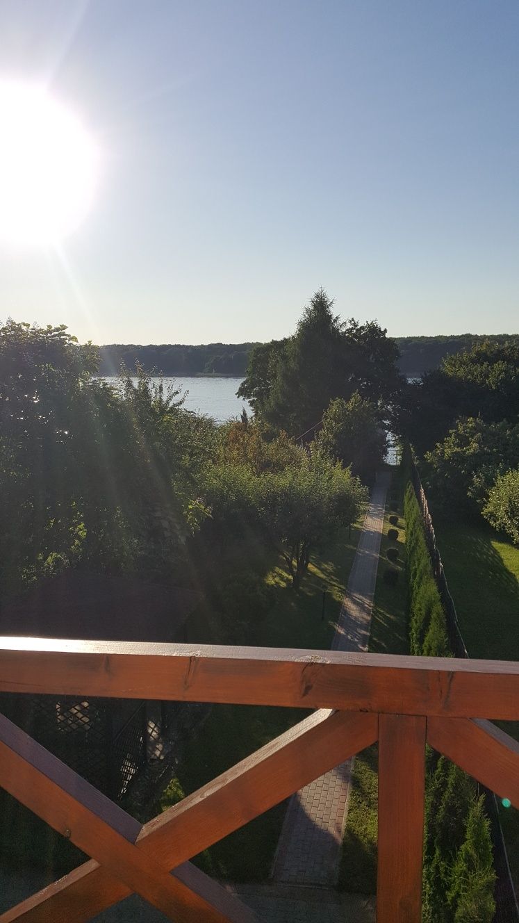 Dom na wynajem z dostępem do jeziora Jeziorak Mazury