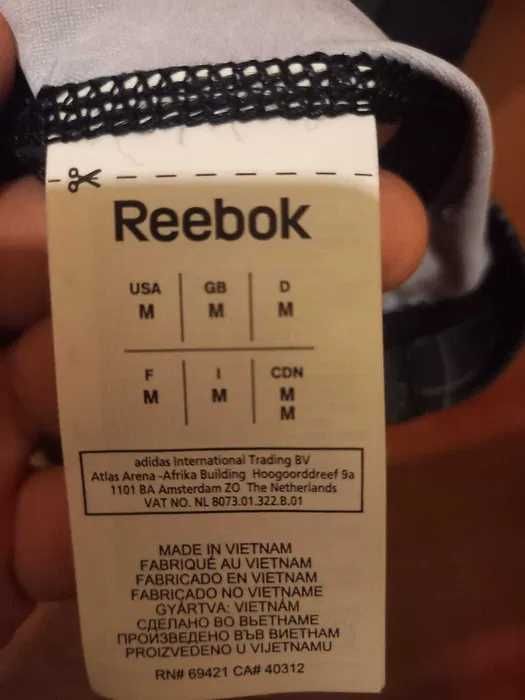 Camisola T-Shirt Reebok - Tamanho M - Nova