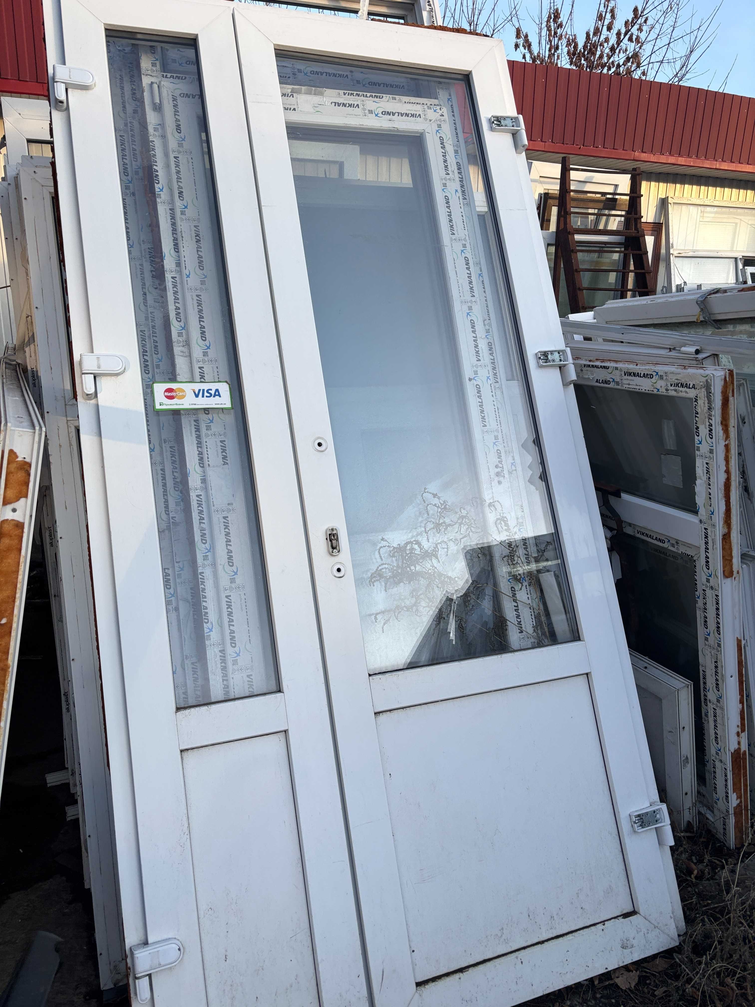 Дверь входная металопластиковая VEKA двойная 2480\1260 входная группа