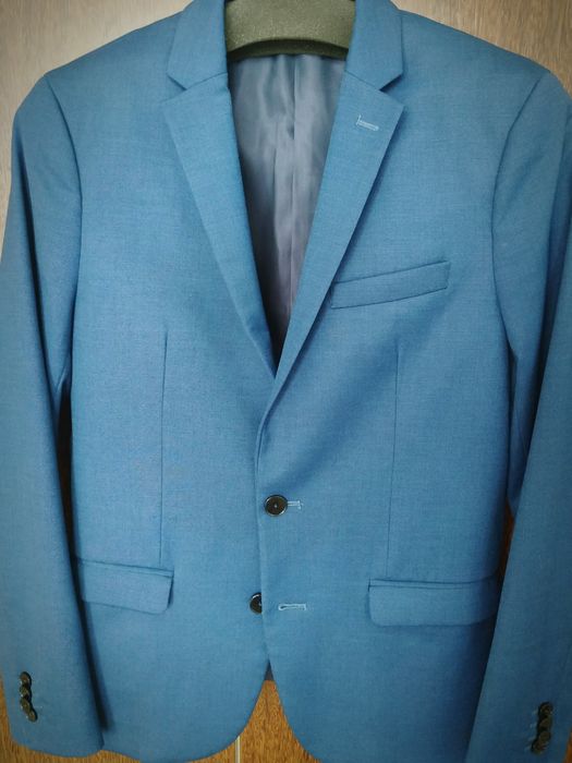 Fato Mango Slim (casaco 46, calça 38) + camisa Oferta Mango