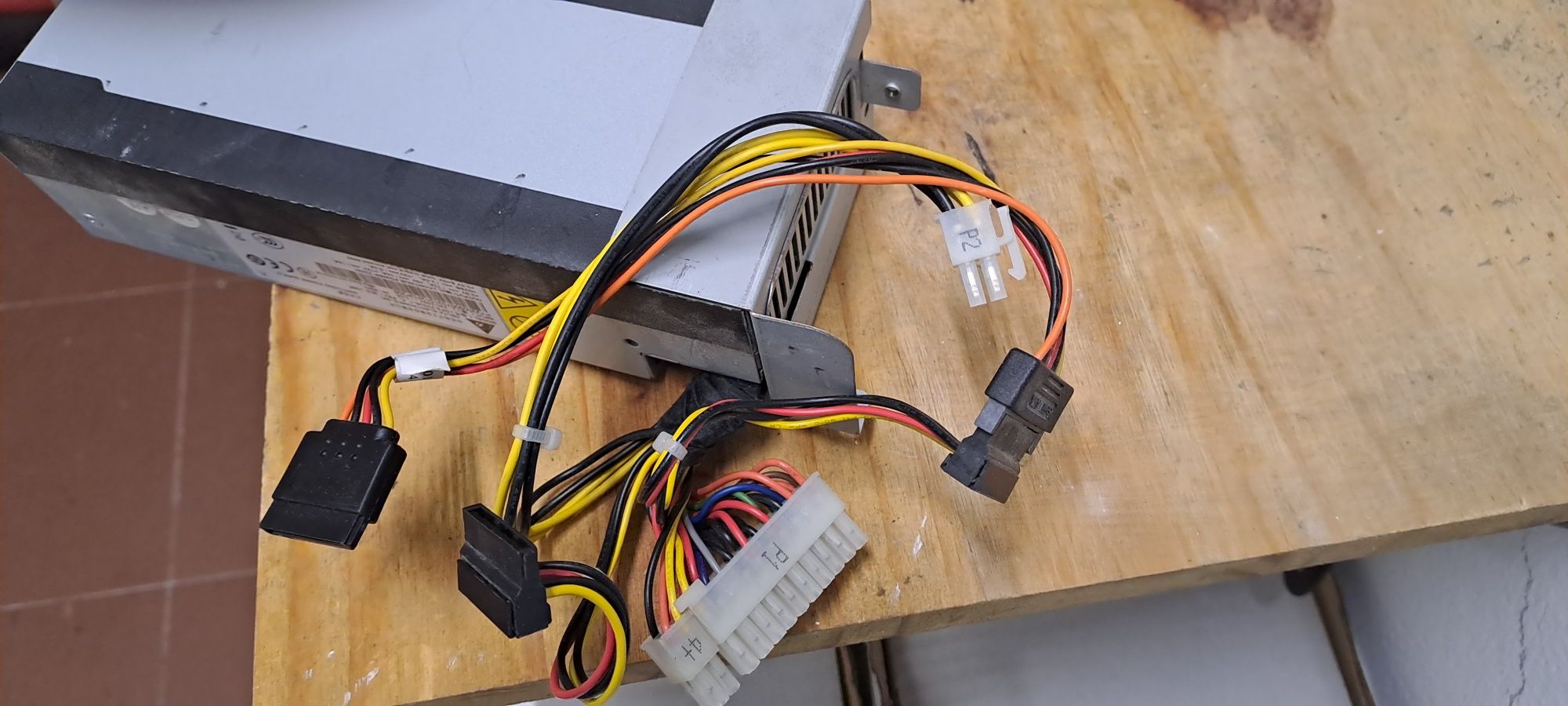 Fonte alimentação para PC