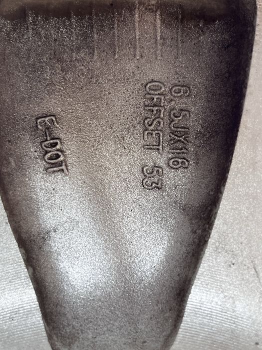 R16 5/114.3 et53 j6.5 dia67.1 Hyuindai Elantara Hankook 205/55r16 1шт