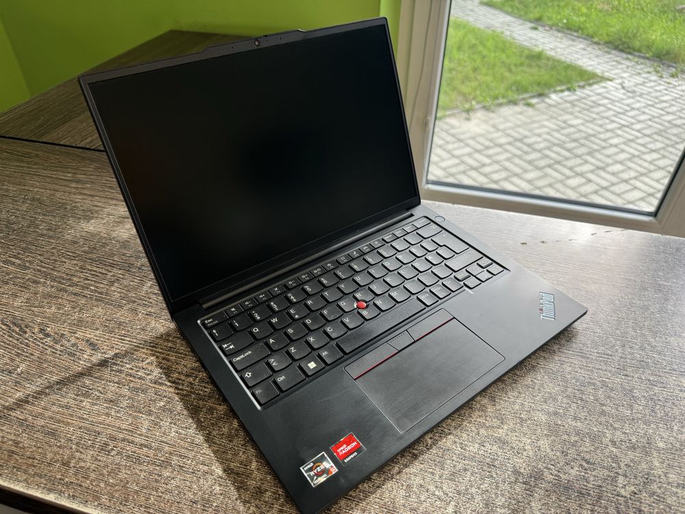 Laptop Lenovo ThinkPad E14 Ryzen 5 7530U 16GB 256GB SSD W11 Pro