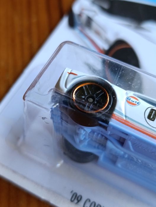 Hot Wheels 09 Corvette ZR1 Gulf
