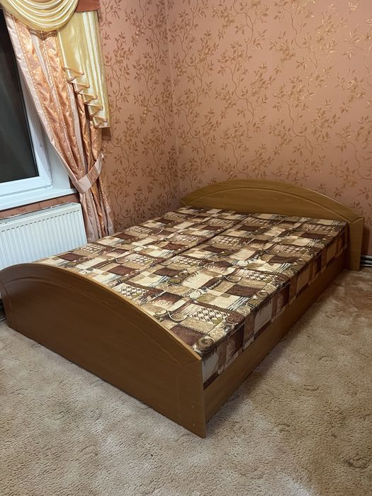 продам двох-спальне ліжко