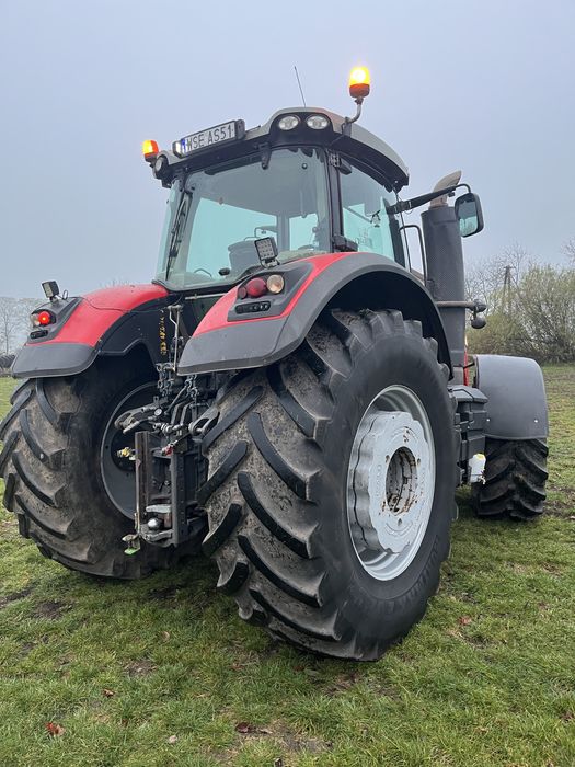 Massey Ferguson 8690