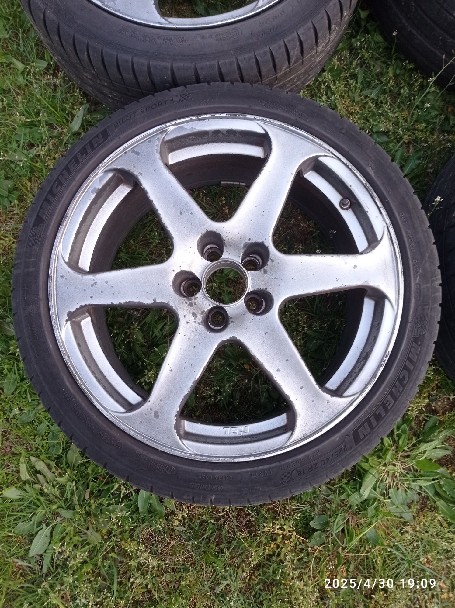 Felgi Rial 18" 5x100 ET35