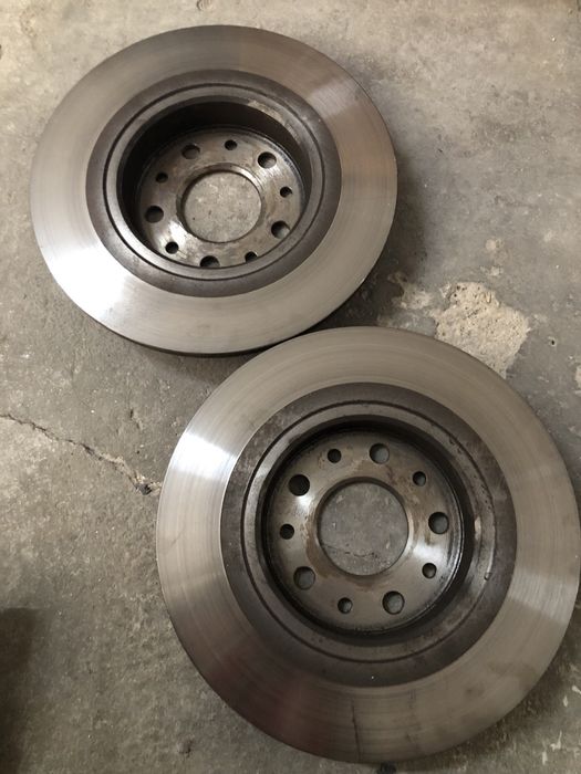 Discos de travão traseiro Brembo