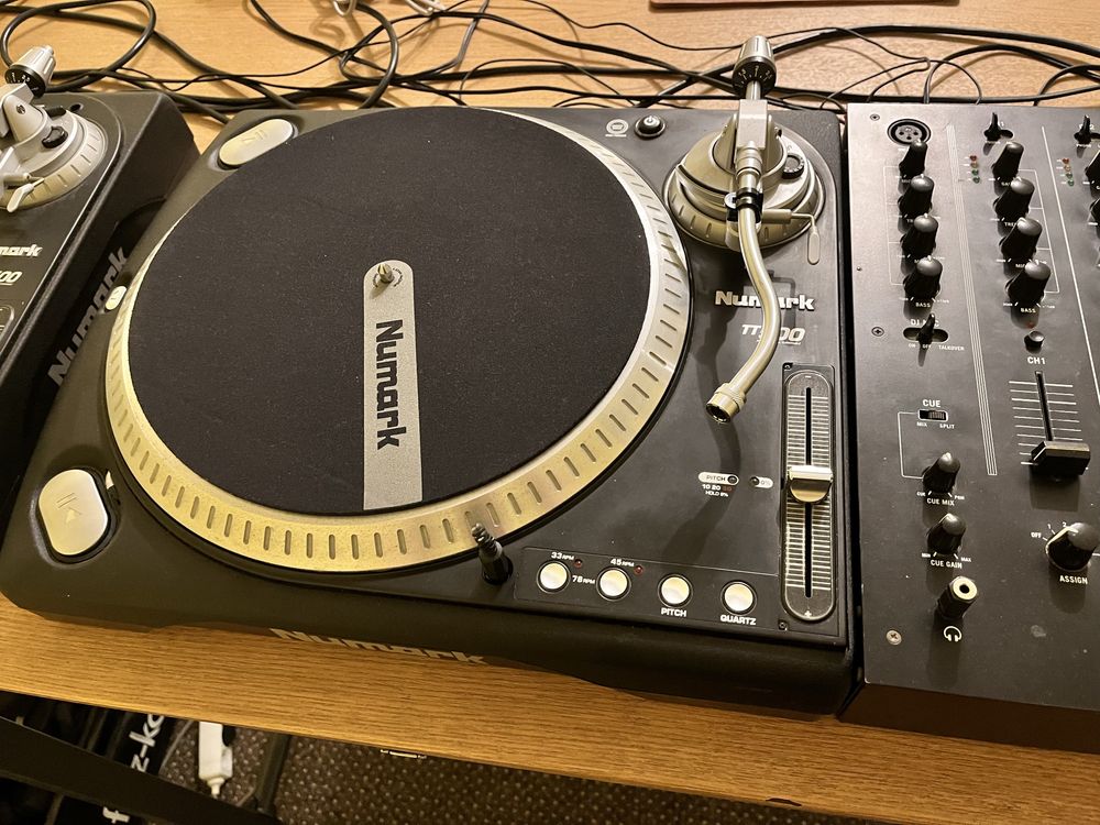Granofony Numark TT500