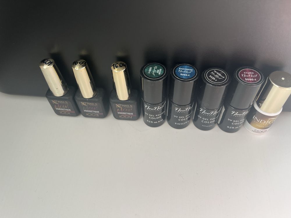 Lakiery kocie oko nails company neonail indigo
