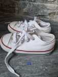 Sapatos de crianca