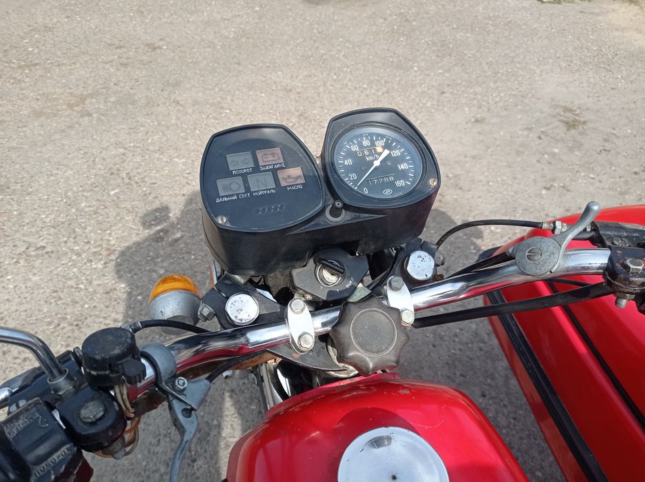 Планета 5 з живими документами