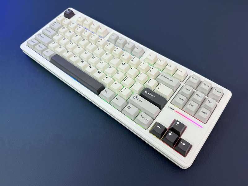 Механічна бездротова клавіатура YUNZII - YZ87 Milk Switch rgb Hotswap