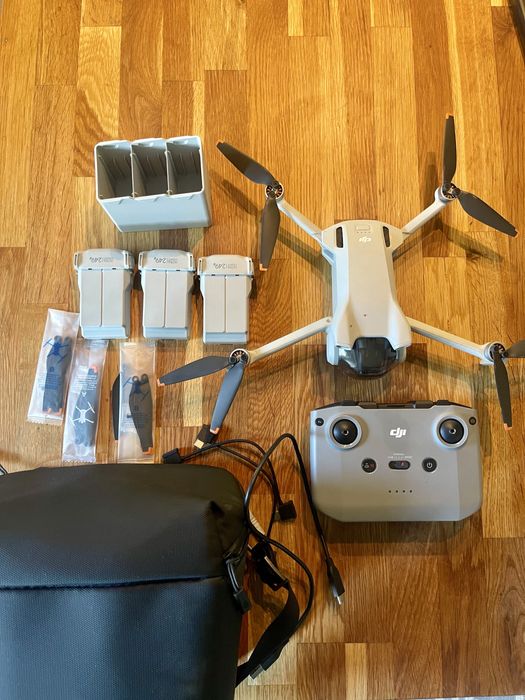Dron DJI mini 3 fly more combo