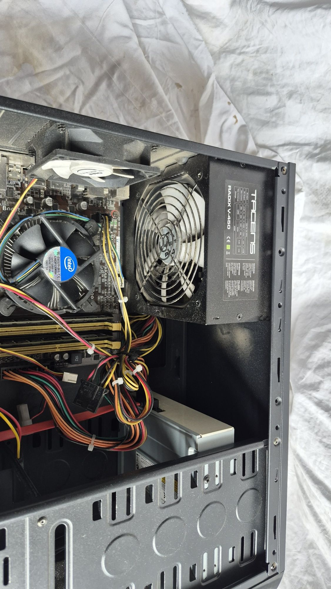 komputer Płyta główna ASUS B85M-G + i3-4130 8GB RAM zasilacz radix 450