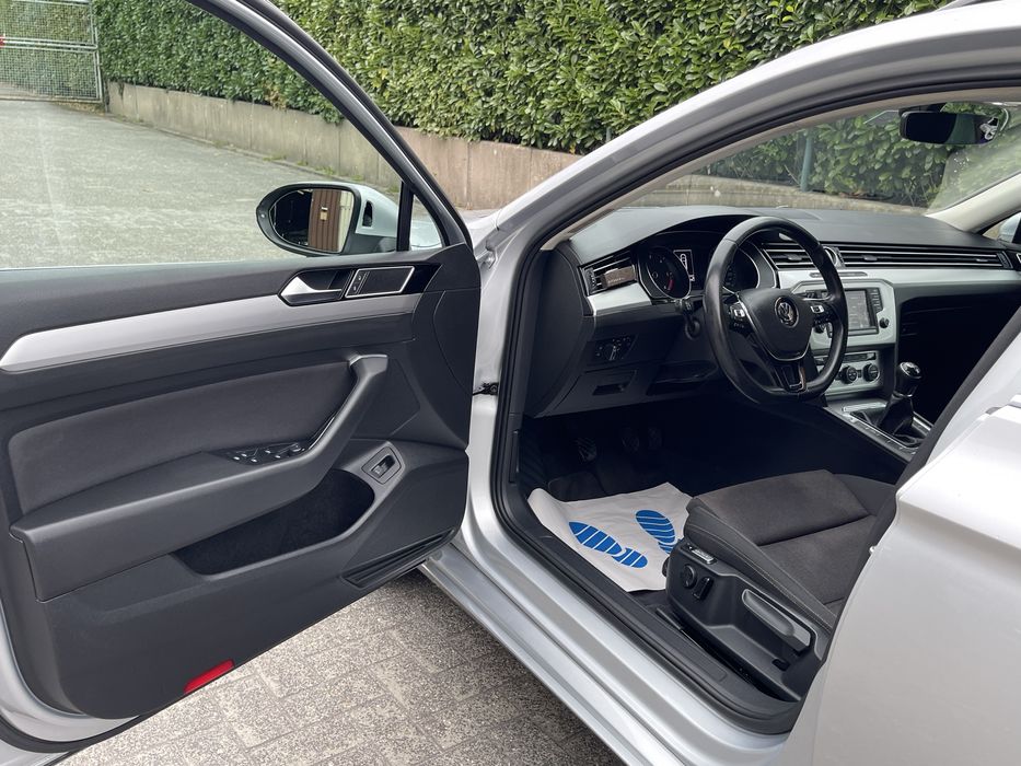 Volkswagen  Passat B8