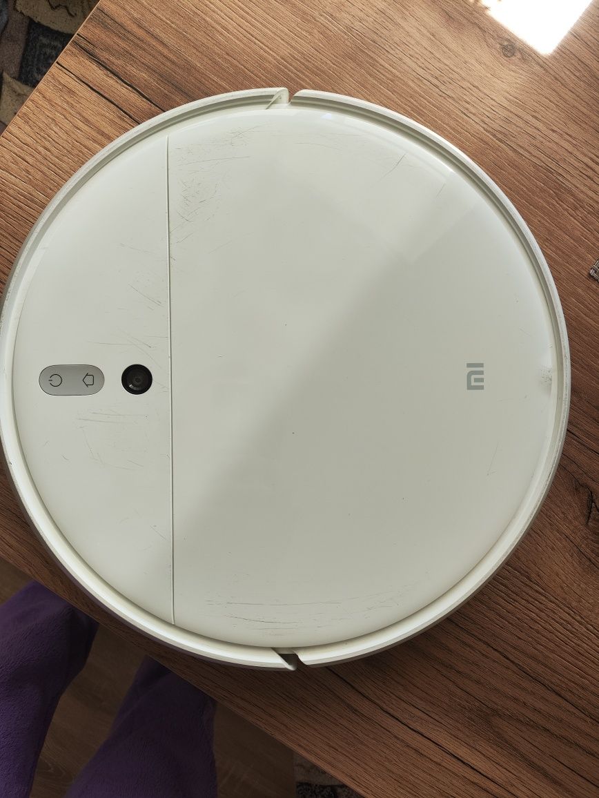 Робот - пилосмокт Xiaomi Mi Robot Vacuum-Mop 1С