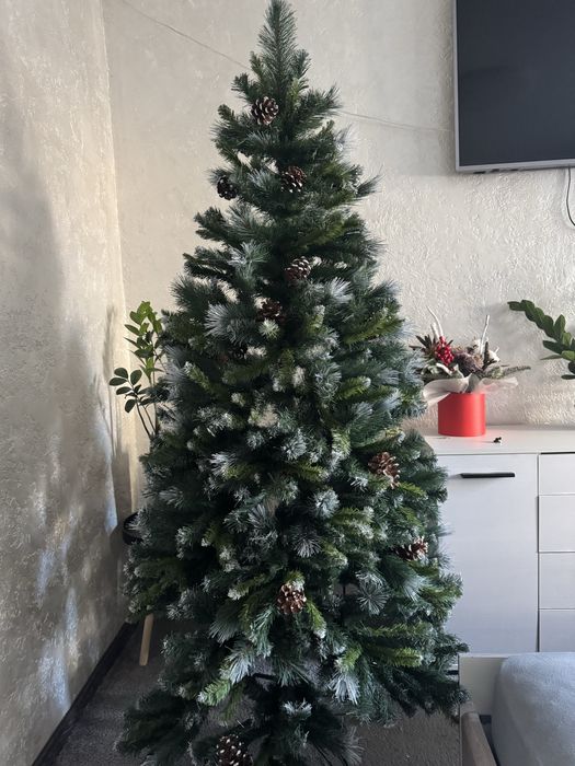 Ялинка штучна пухнаста 170 см