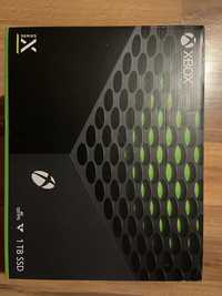 Xbox X series + pad + 4 gry