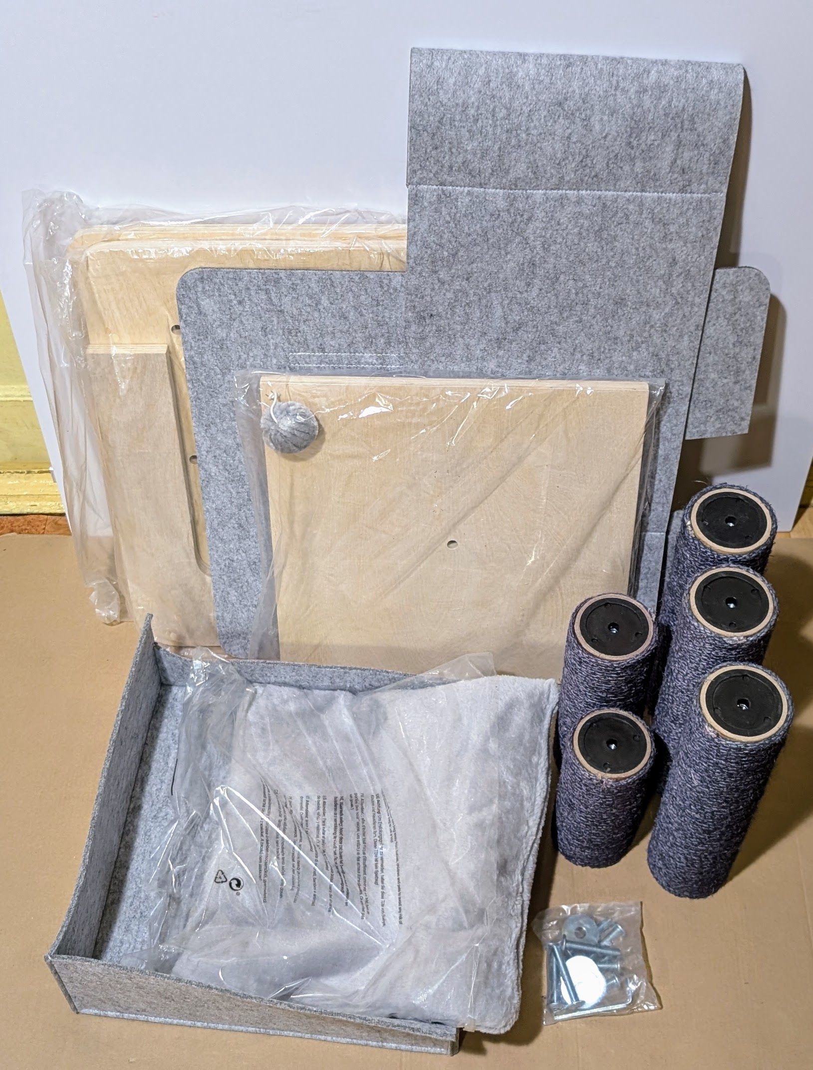 Modern Living Drapak Dla Kota Savoy 86X55X106Cm Mały Elegancki