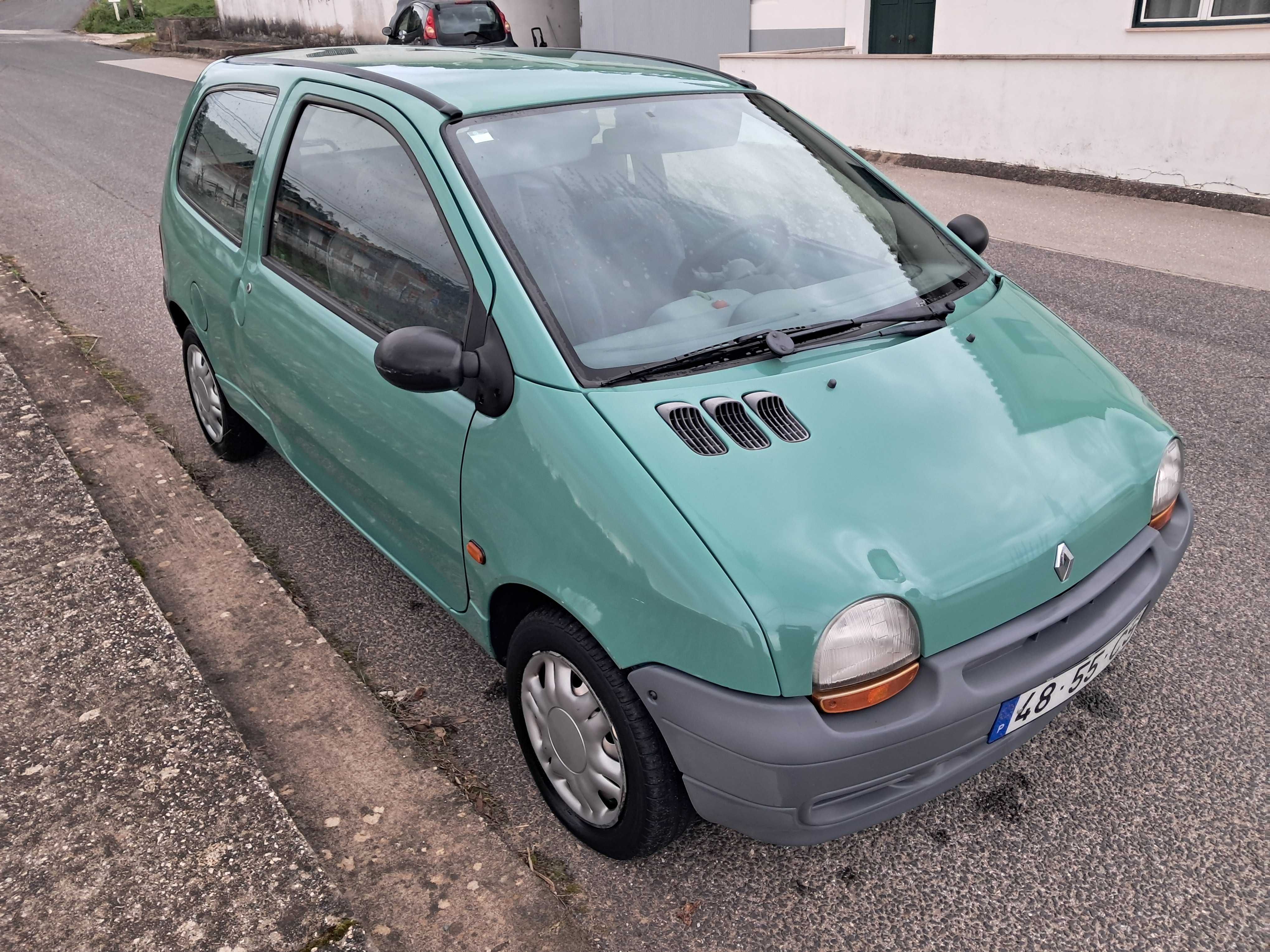Twingo de 1993 em bom estado