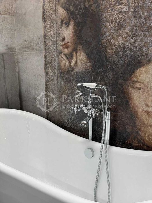 3к Коновальця Євгена,17 Предславинська Центр Палац Україна Печерськ