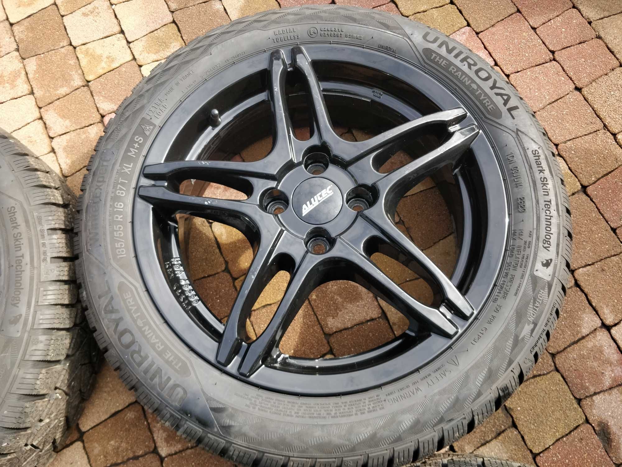 3419. Koła zimowe Honda Jazz Yaris 4x100 185/55/16 8.5mm 23r jak nowe