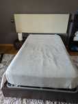 Cama solteiro / corpo e meio
