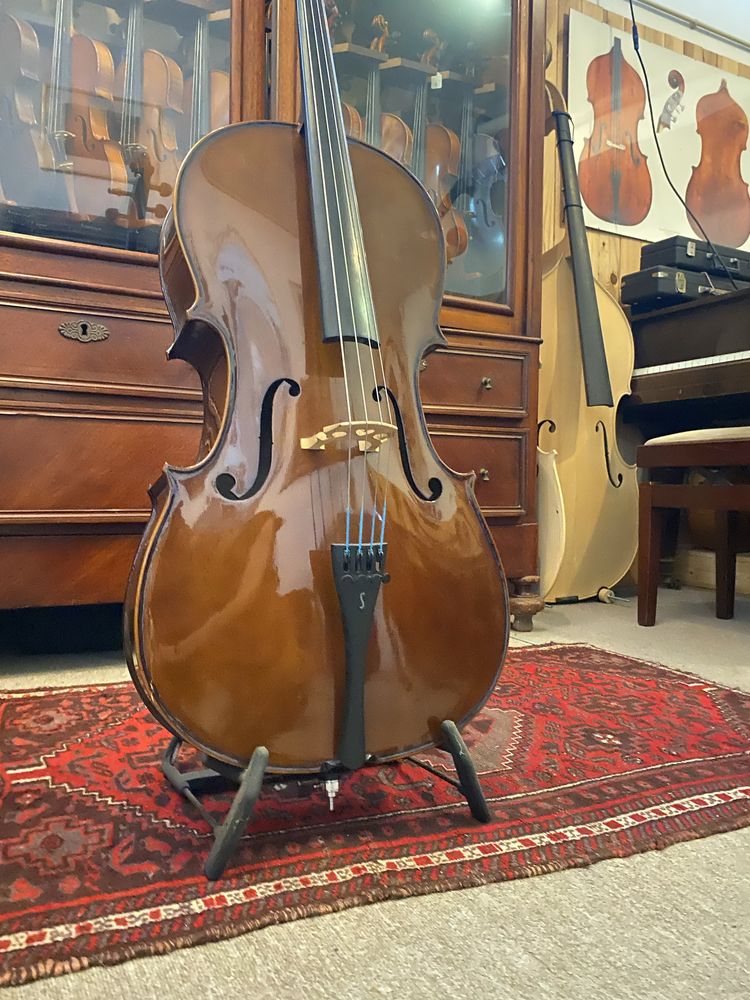 Violoncelo Stentor renda mensal
