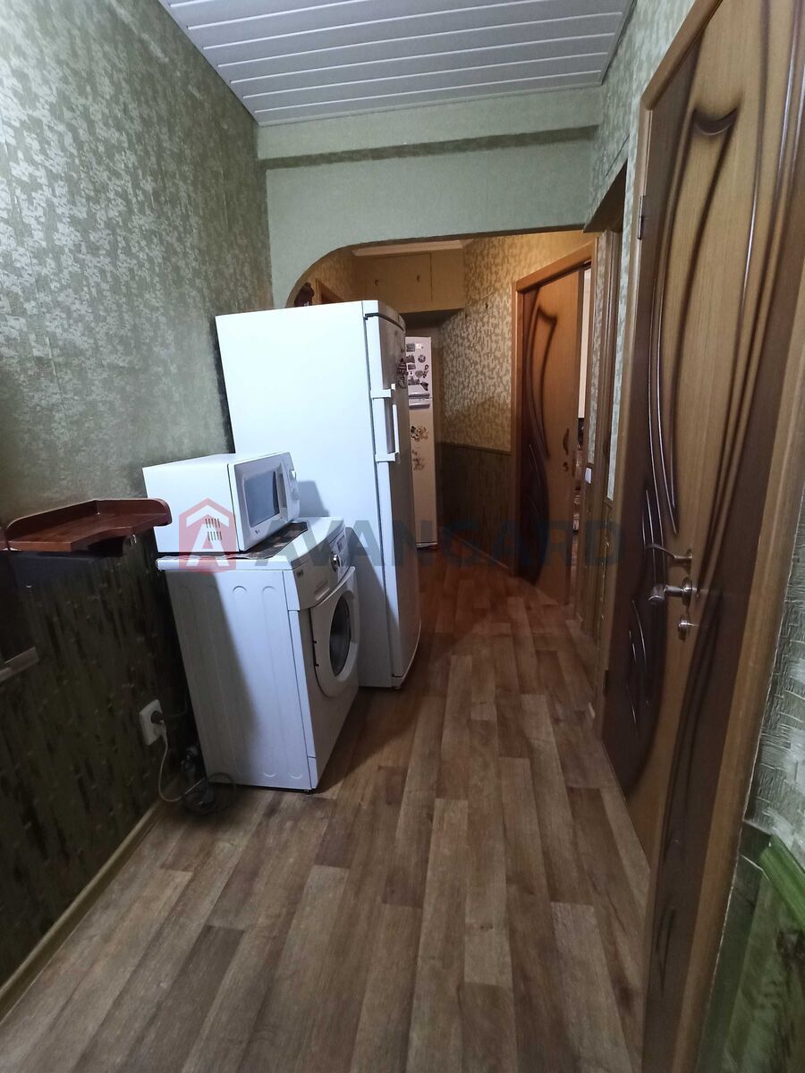 Продам 2 к.кв. в Хорт. Бабурка Аптека з ремонтом, меблями та технікою
