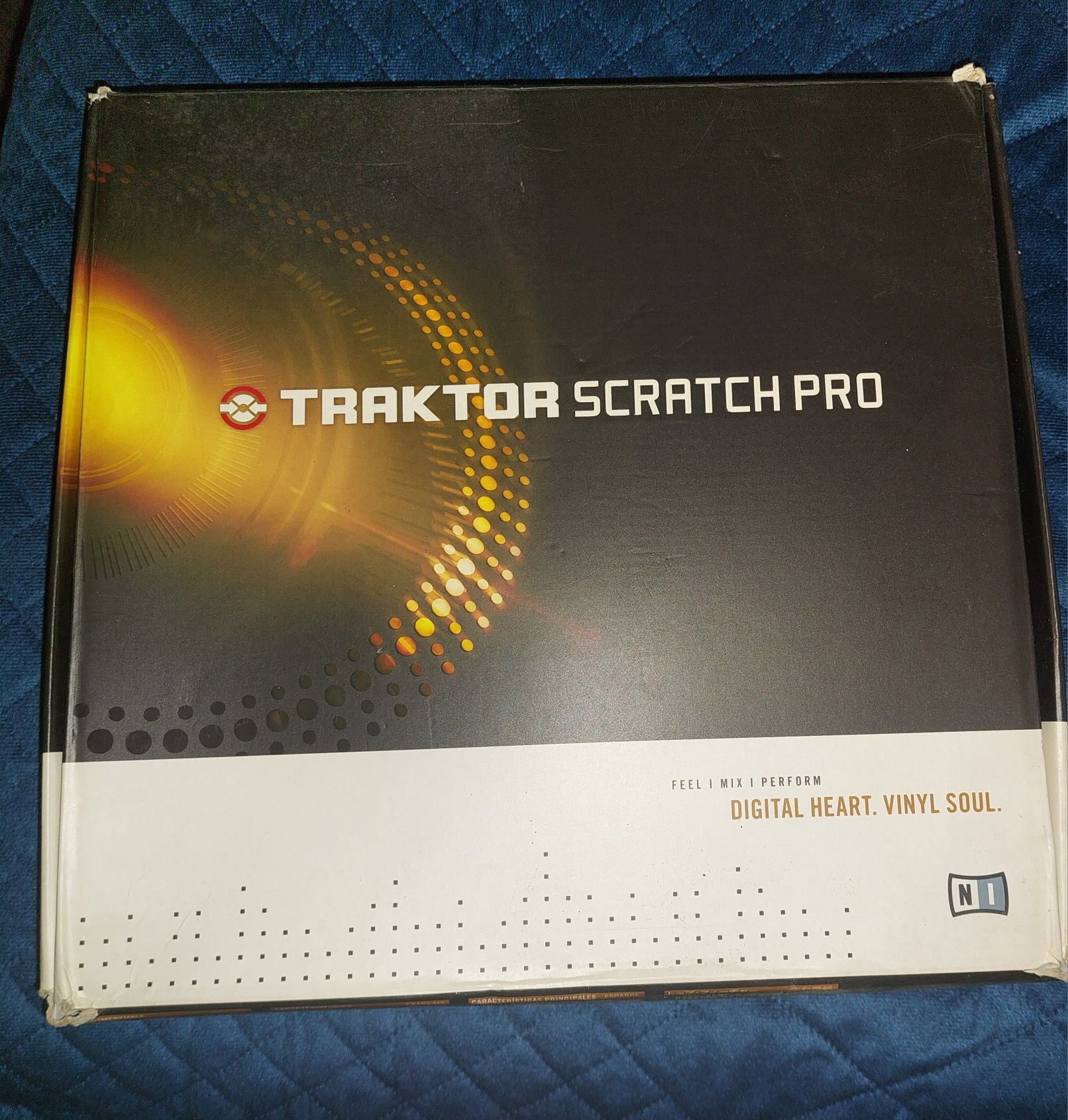 Traktor Scrach Pro Audio 8 DJ Native Instruments