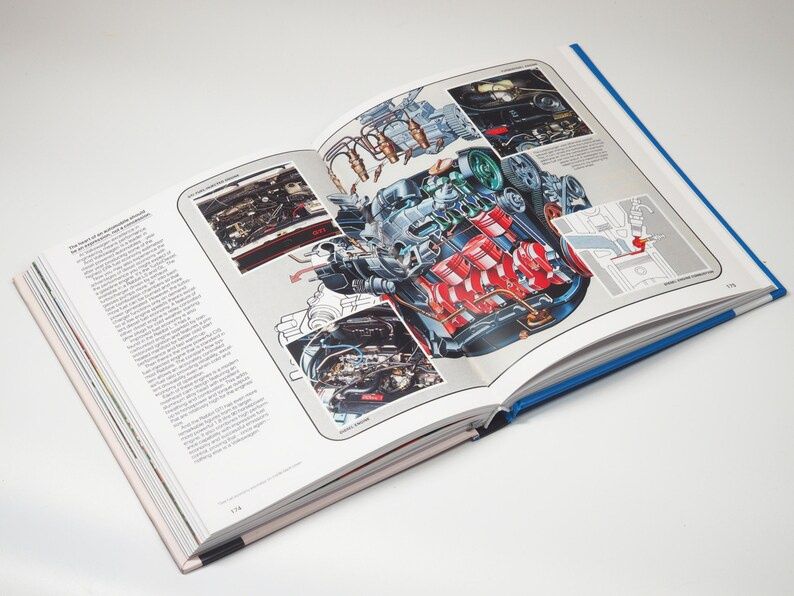 VW Golf MK1 с историческими и интересными комментариями.