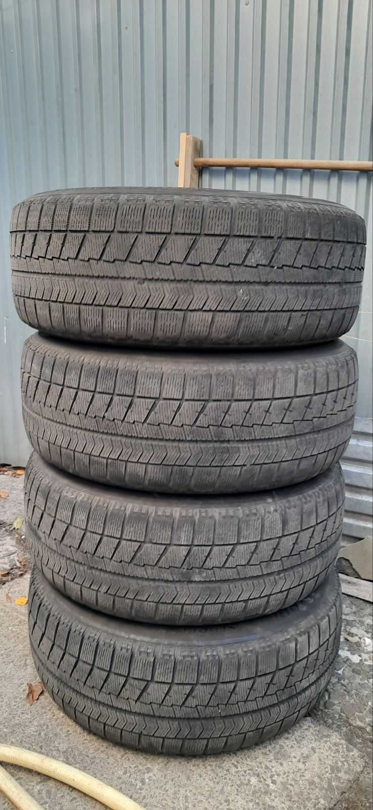 БУ колеса зимові 225/60R16 Bridgestone BLIZZAK VRX