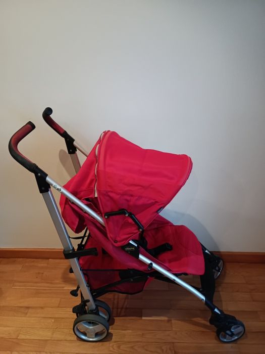 Carrinho de bebé Chicco lite way vermelho