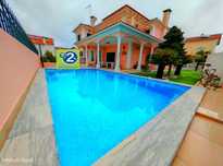 Luxuosa moradia T5+1! Piscina