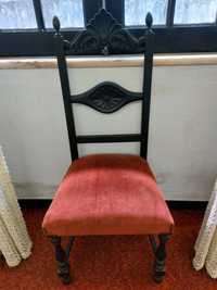 Cadeiras antigas madeira cor preta
