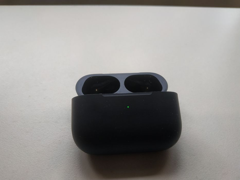 Зарядный кейс для airpods 2