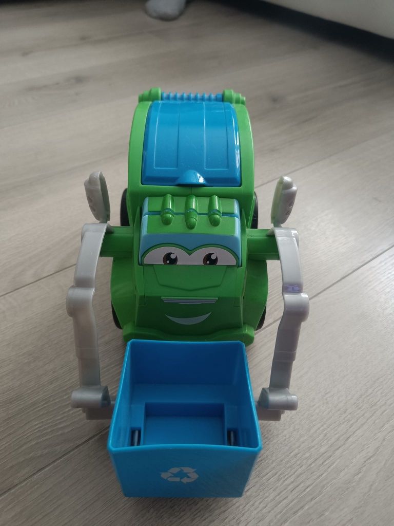 Samochód- śmieciarka play-doh