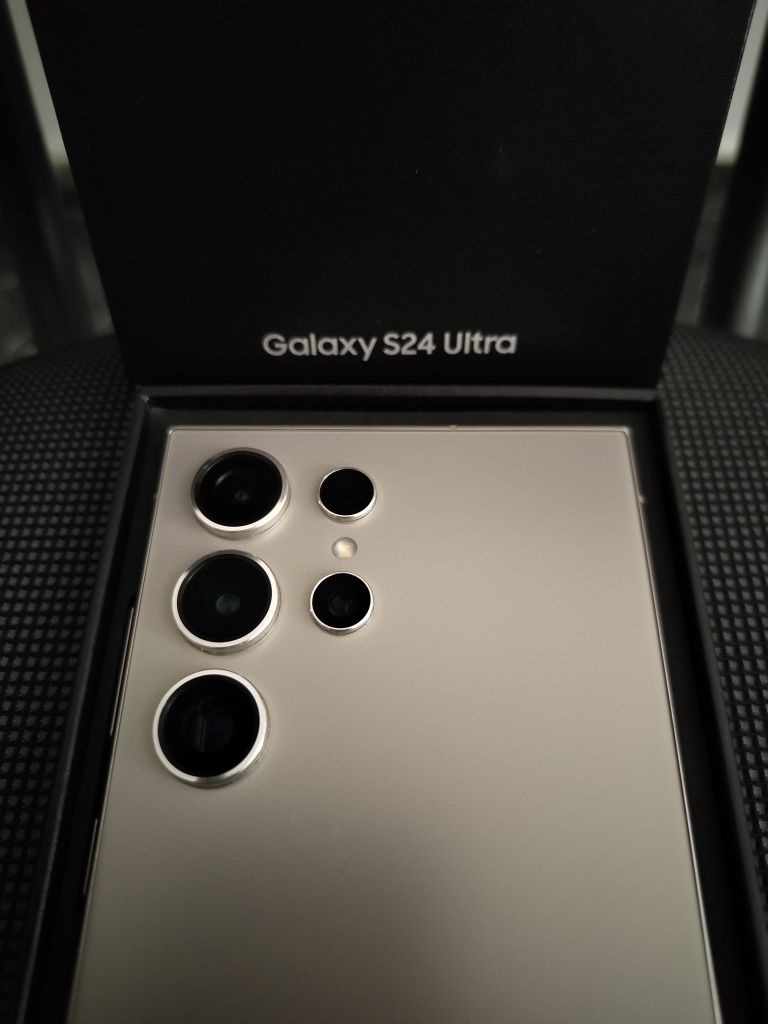 Telemóvel Samsung Galaxy S24 ULTRA 256GB com fatura e garantia Samsung