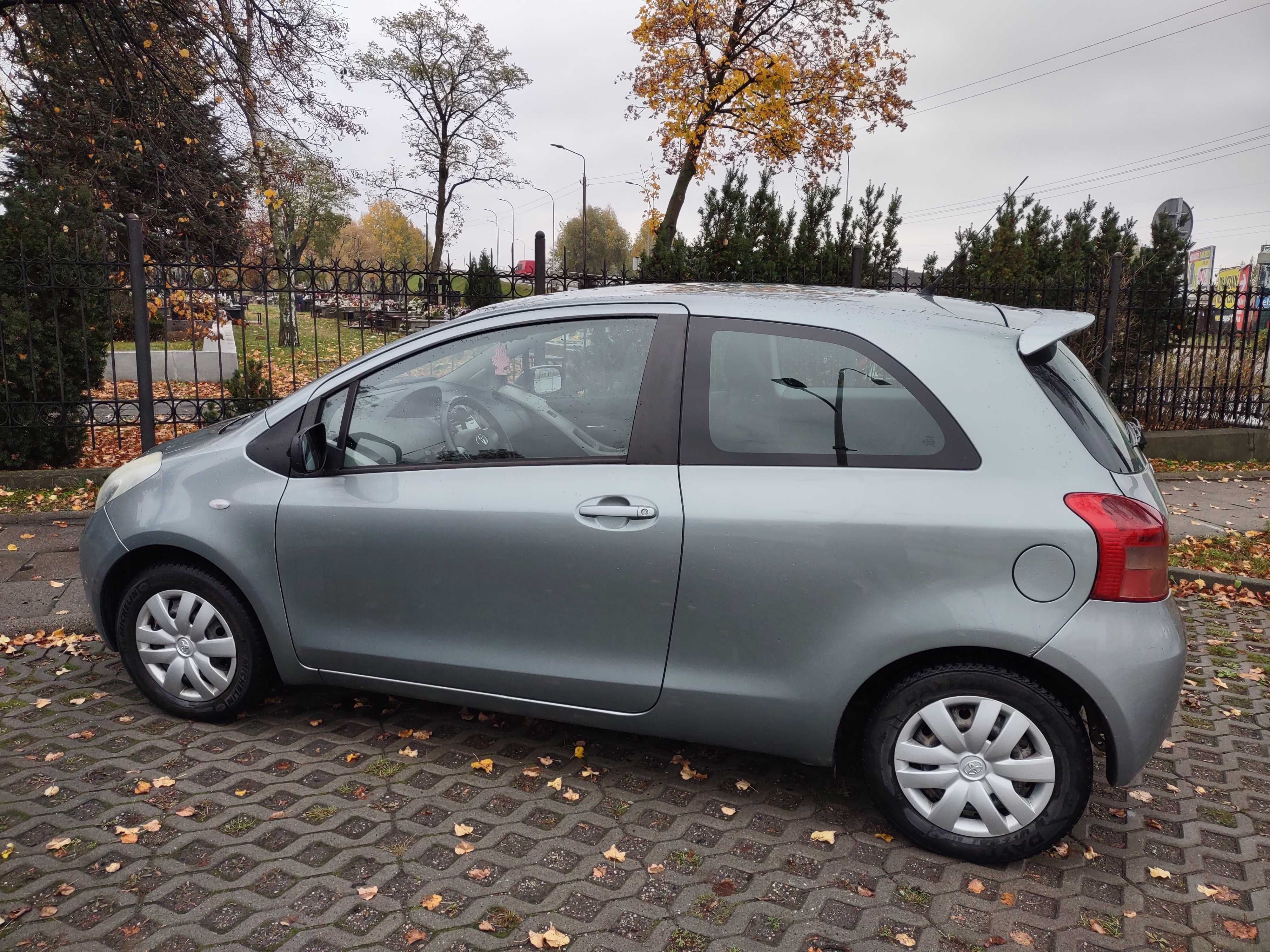 Toyota Yaris 2008 rok, mały przebieg, właściciel kobieta :)