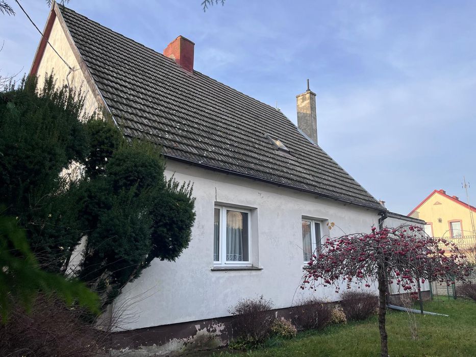 Dom jednorodzinny z dużą działką