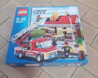 LEGO City carro de bombeiros 60003