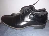 Czarne buty wizytowe komunijne Badoxx r.32