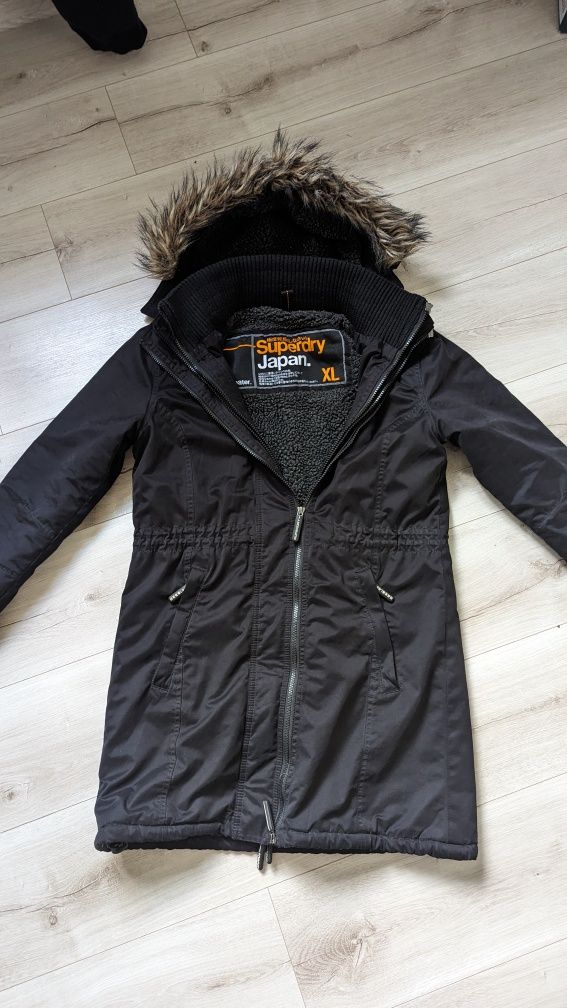 Kurtka zimowa parka Superdry czarna